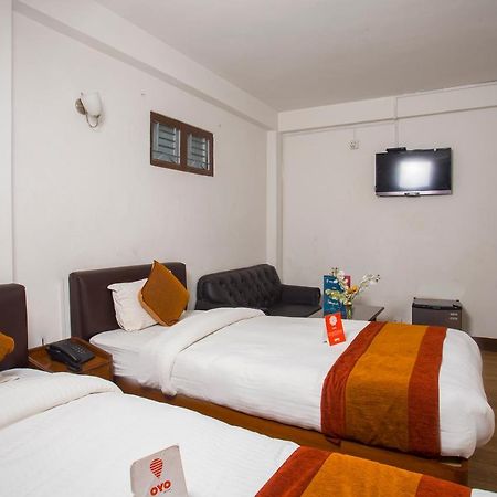 Oyo 104 Hotel Baltic Inn Kathmandu Esterno foto