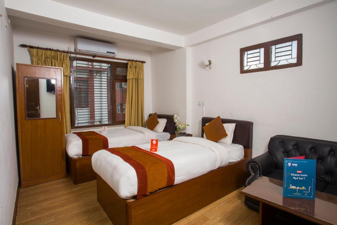 Oyo 104 Hotel Baltic Inn Kathmandu Esterno foto