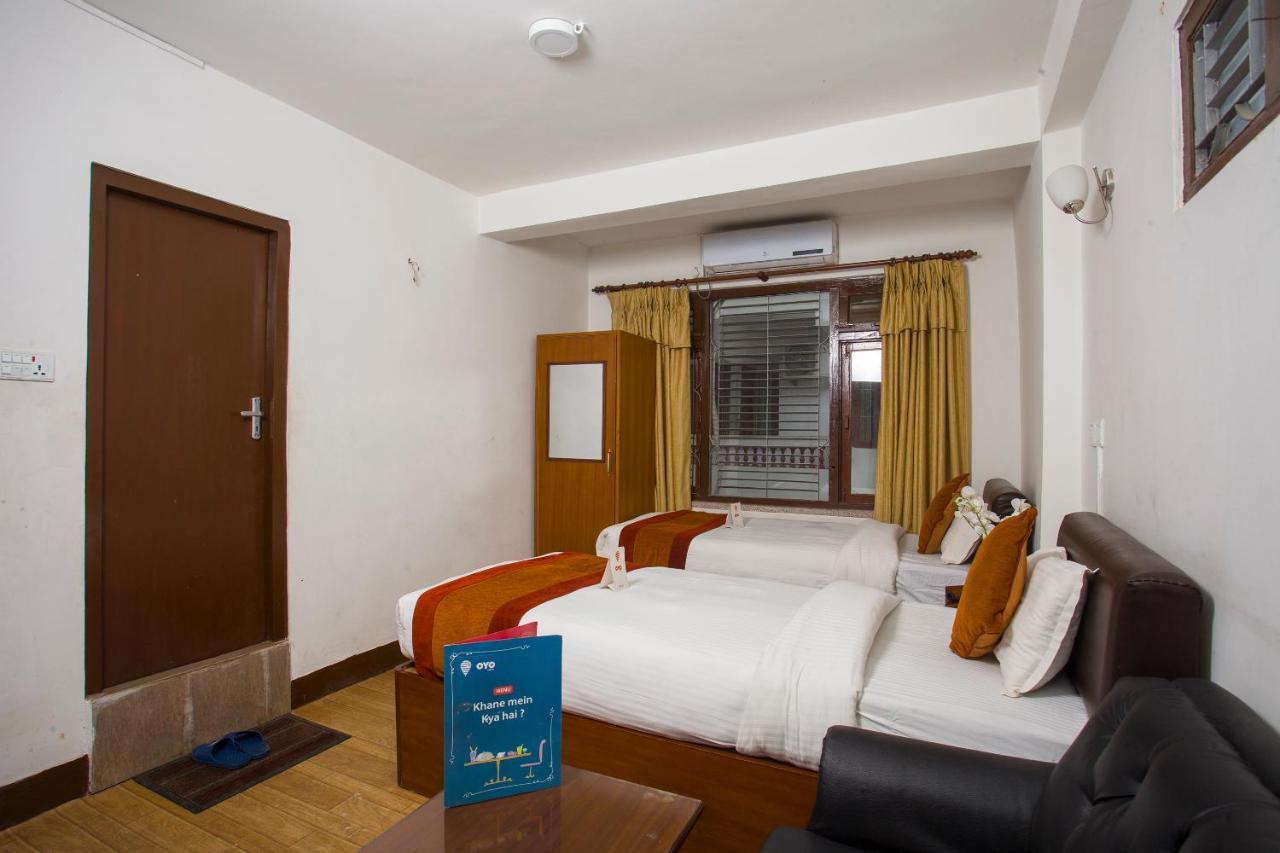 Oyo 104 Hotel Baltic Inn Kathmandu Esterno foto