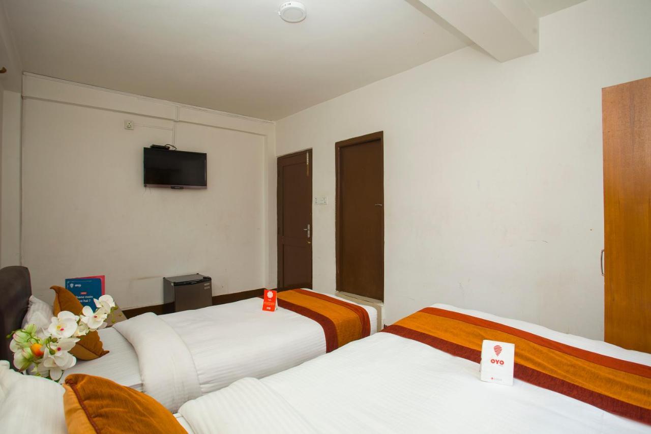 Oyo 104 Hotel Baltic Inn Kathmandu Esterno foto